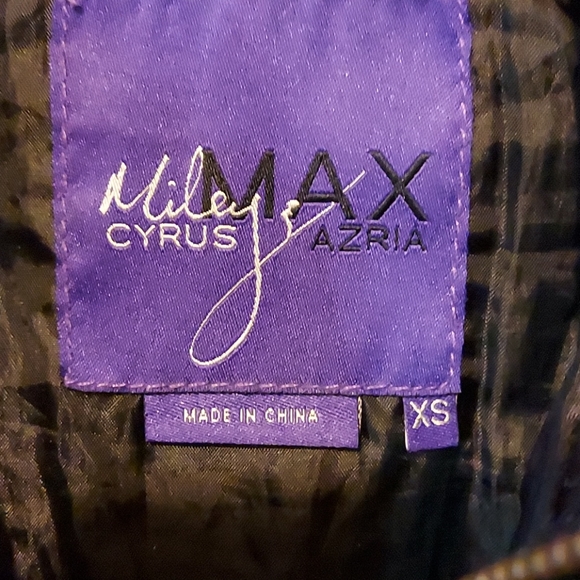 Miley Cyrus Max Azria Leather-look crop jacket - Picture 5 of 5